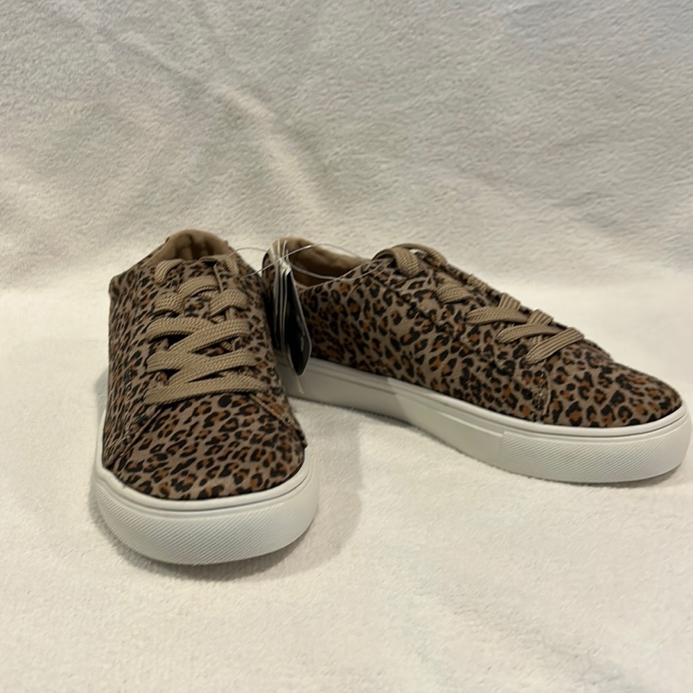 NWT GAP leopard print sneakers SZ 13